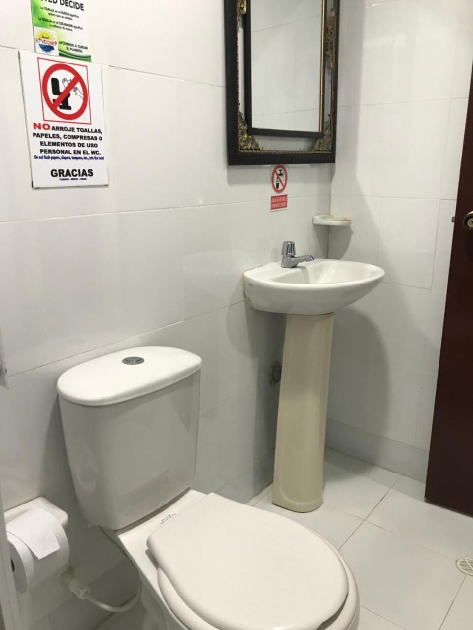 Hostal El Vecino ซานอันเดรส ภายนอก รูปภาพ
