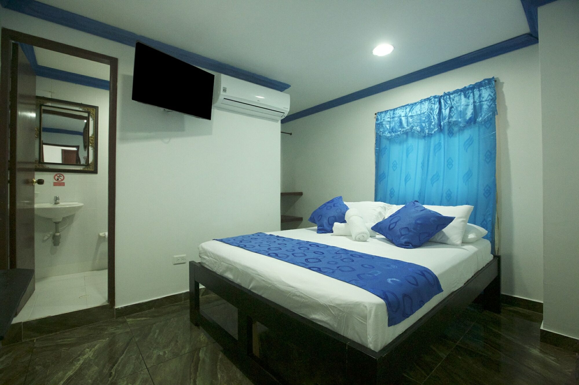 Hostal El Vecino ซานอันเดรส ภายนอก รูปภาพ